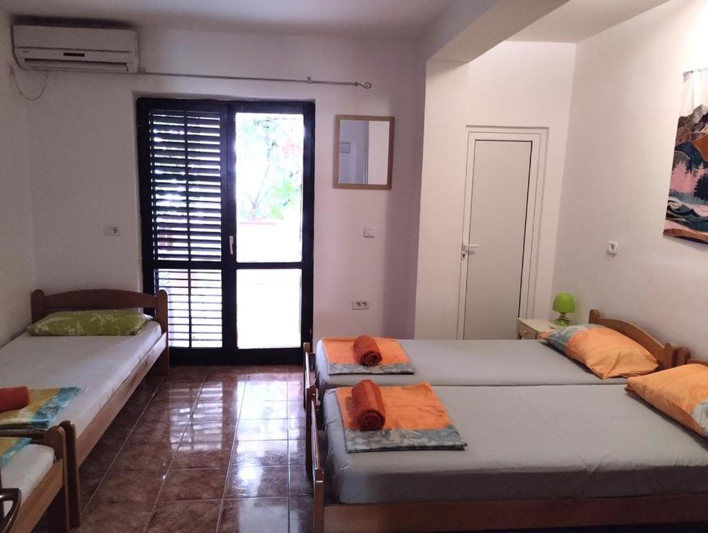 Apartment Sandra Budva Luaran gambar